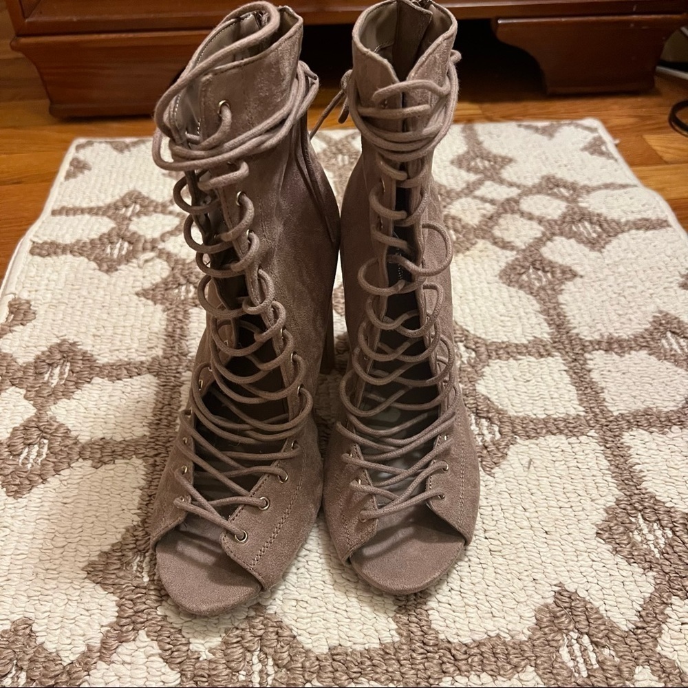 J Adams lace up heels - Picture 3 of 11